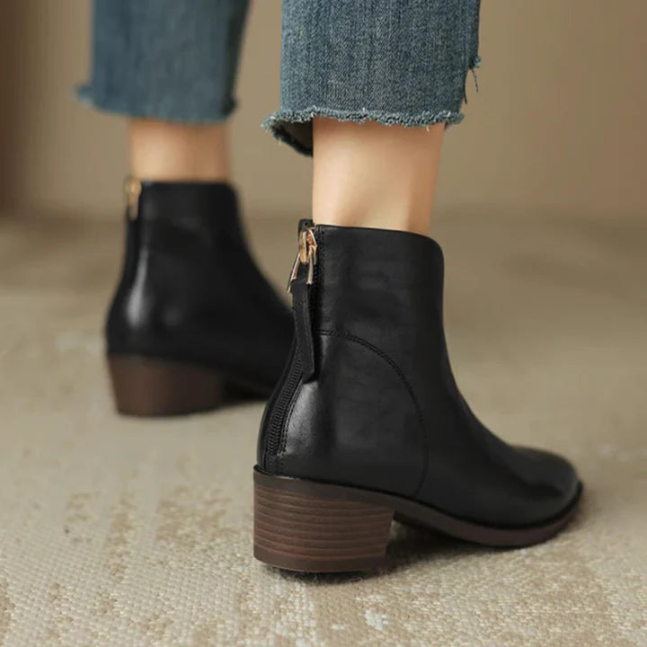 Monvella | Elegant ankle boots