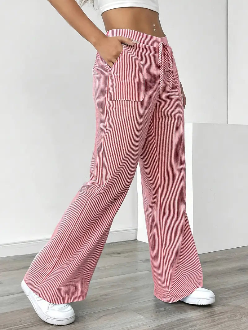 Alina I Elegant striped pants with pockets