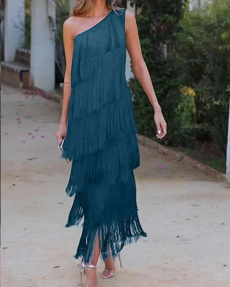 Haven | Elegant dress with fringes