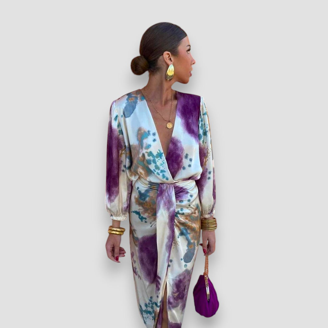 Larissa | Chic V-Neck Dress for a Refined Look