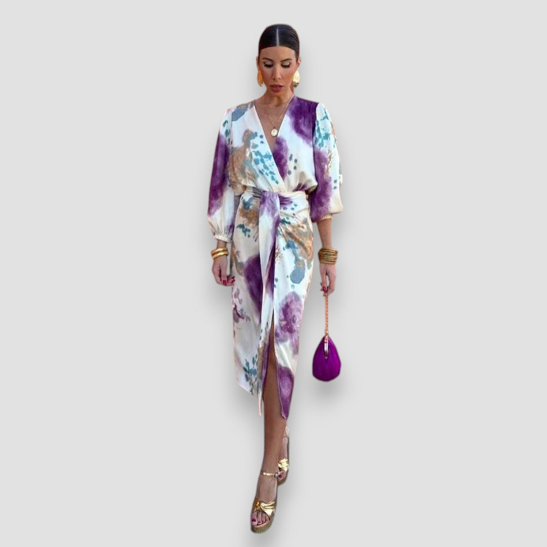 Larissa | Chic V-Neck Dress for a Refined Look