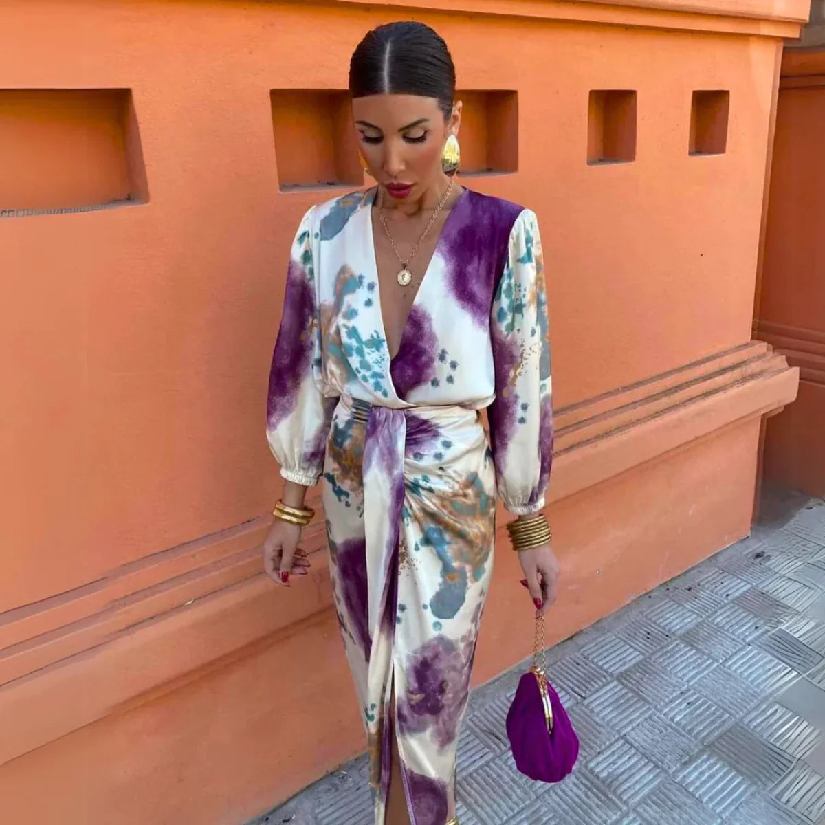 Larissa | Chic V-Neck Dress for a Refined Look