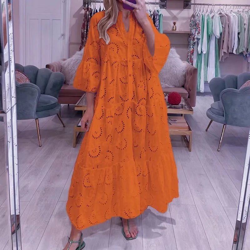 Léa – Embroidered lace dress