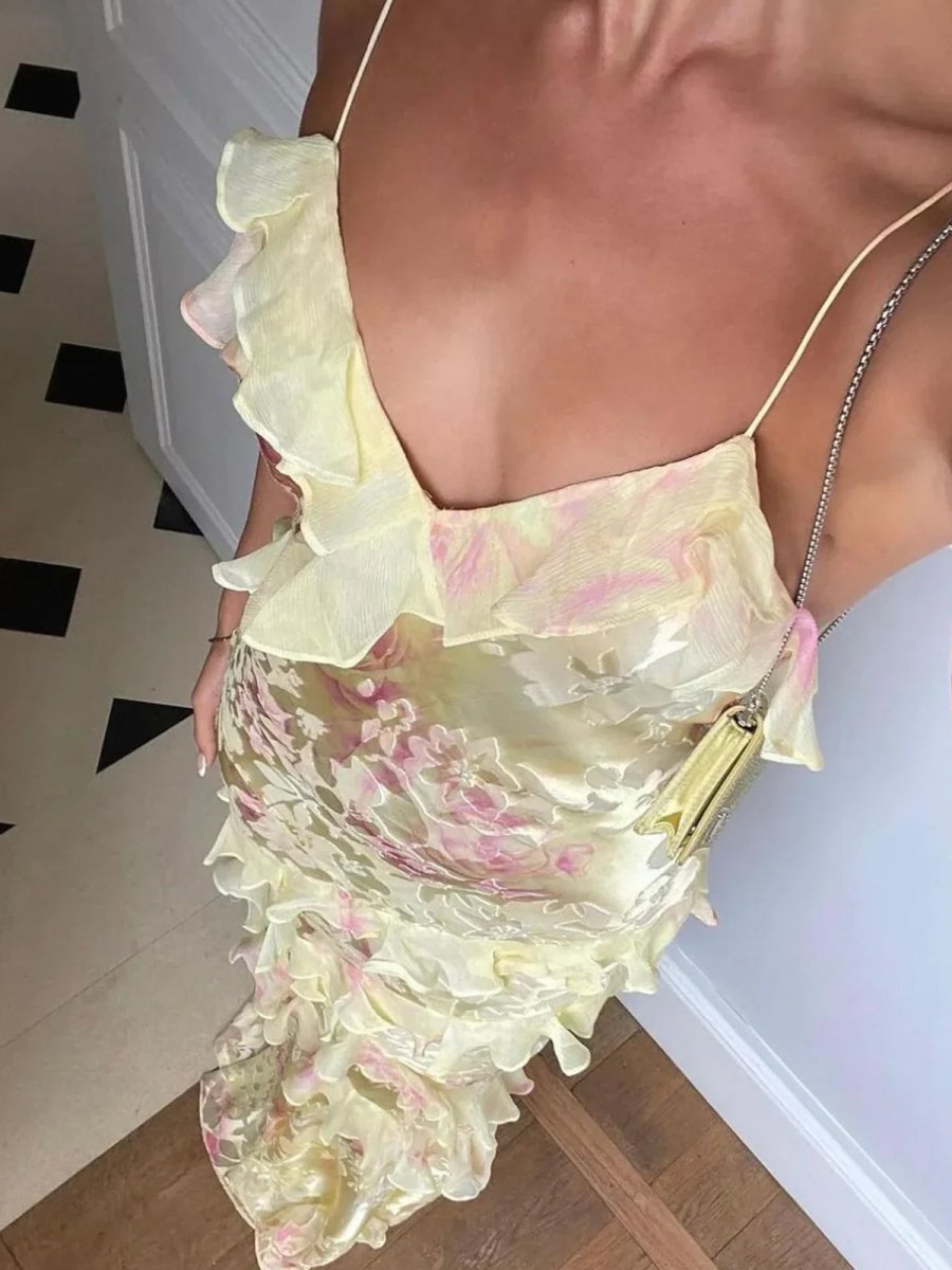 Fabiola | Light Dress with Ruffles