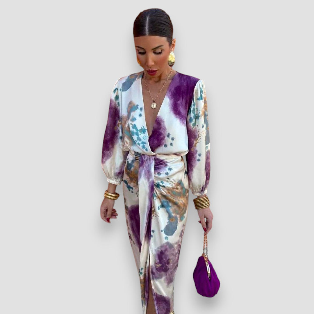 Larissa | Chic V-Neck Dress for a Refined Look