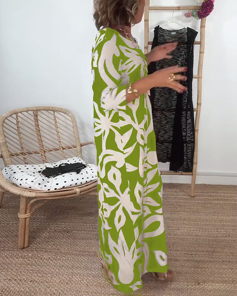 Élégance Amandine – Printed round neck dress with long sleeves