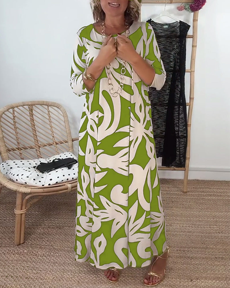 Élégance Amandine – Printed round neck dress with long sleeves