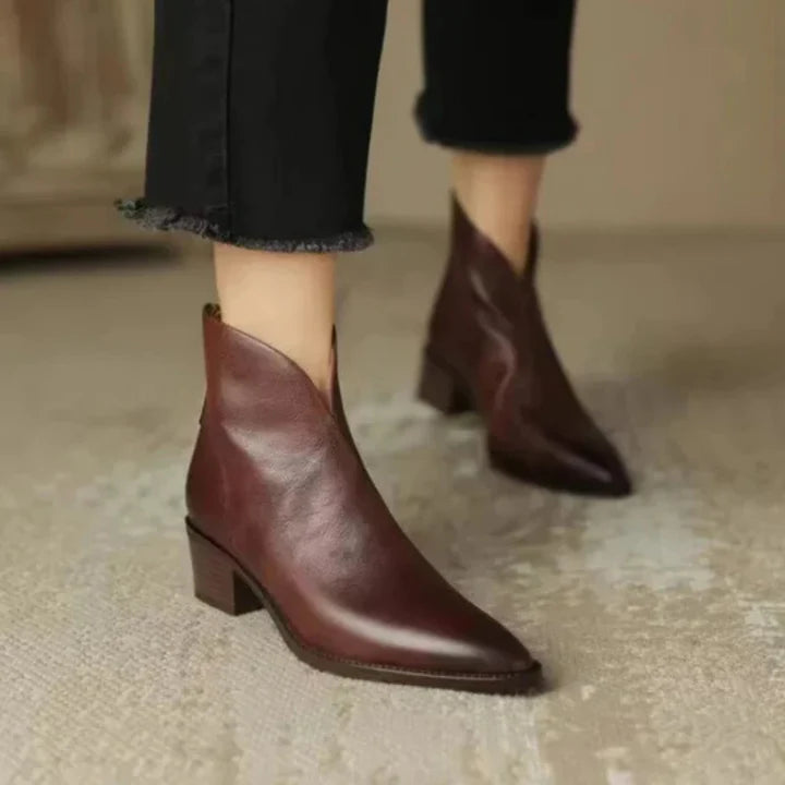 Monvella | Elegant ankle boots