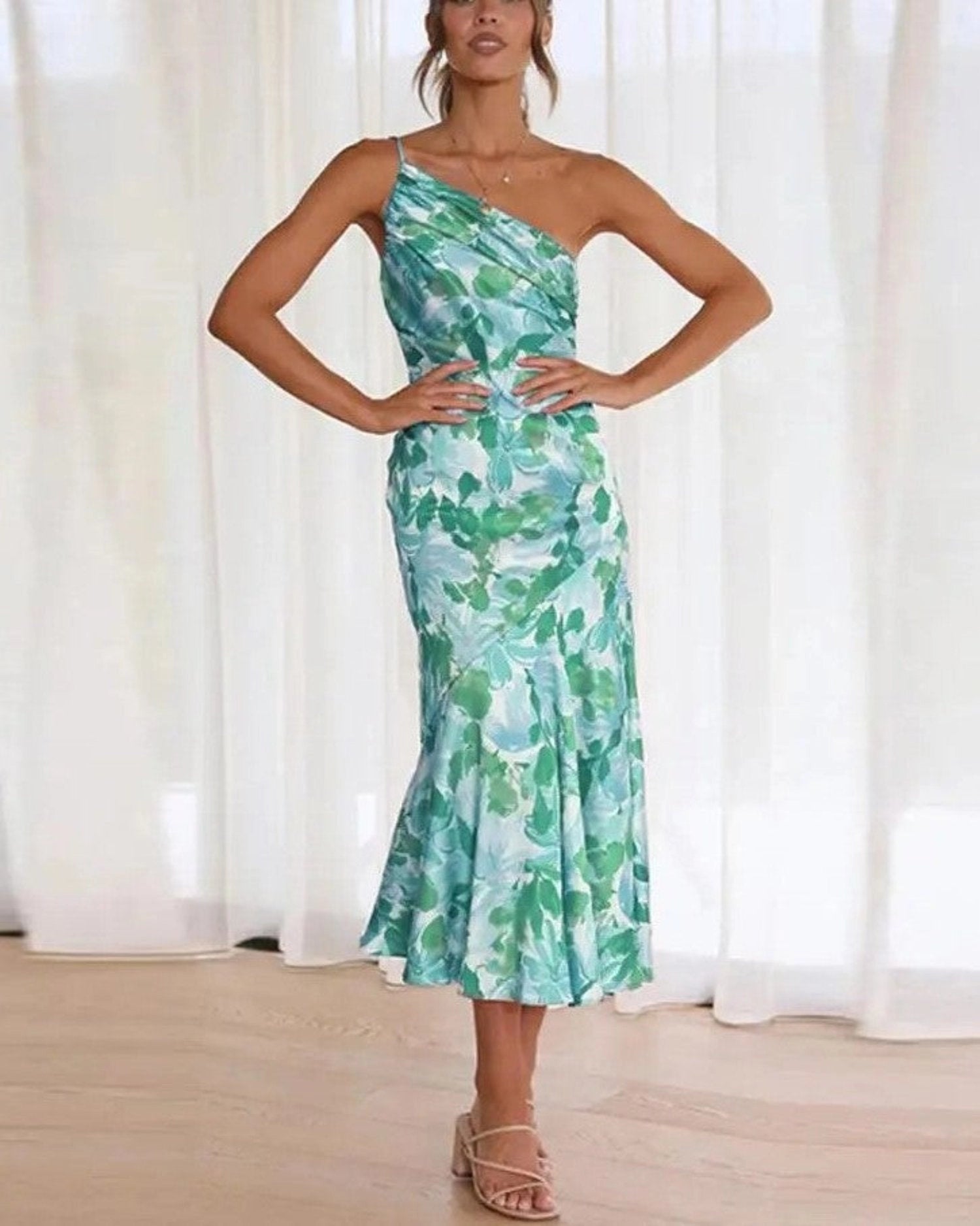 Sienna | Delicate Floral Dress