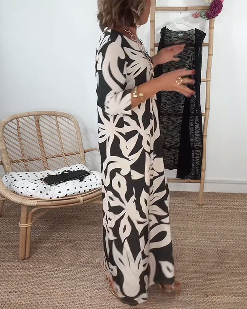 Élégance Amandine – Printed round neck dress with long sleeves