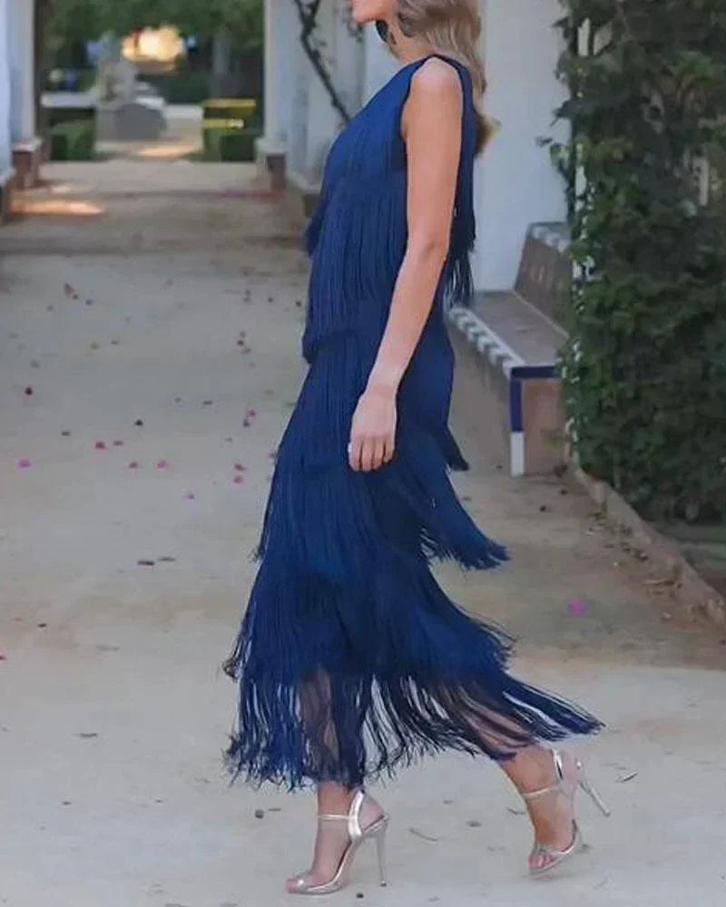 Haven | Elegant dress with fringes